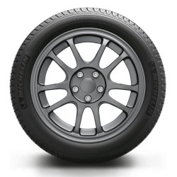 Michelin 215/65 R16 98H  Latitude Tour HP GREEN X M+S TL